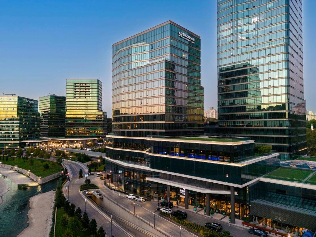 Radisson Collection Vadi